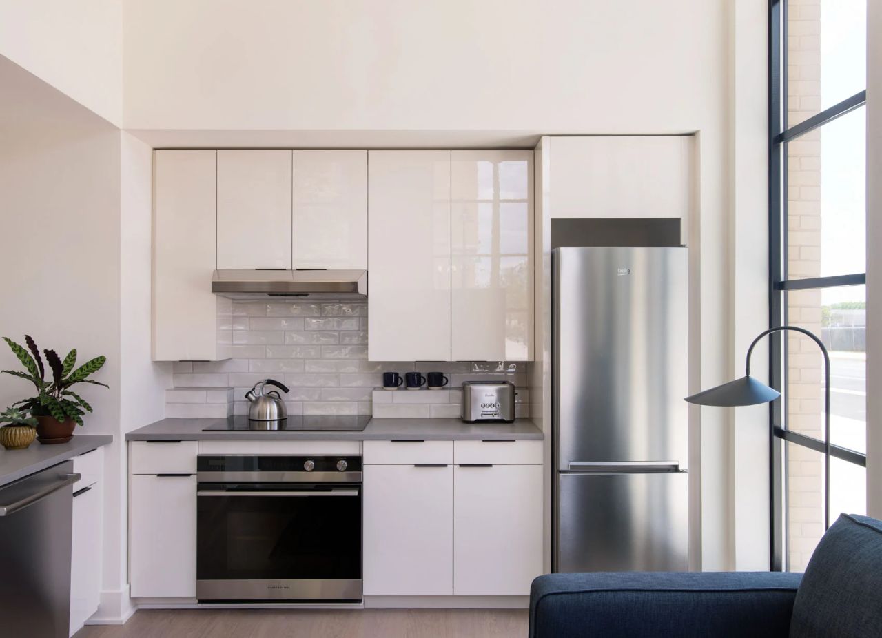 Roost suite kitchen